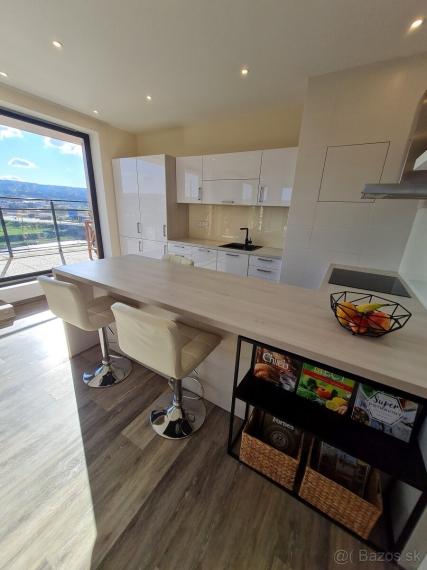 Park Anička - EXKLUZÍVNE, 3izb.byt s panoramatickým výhľadom